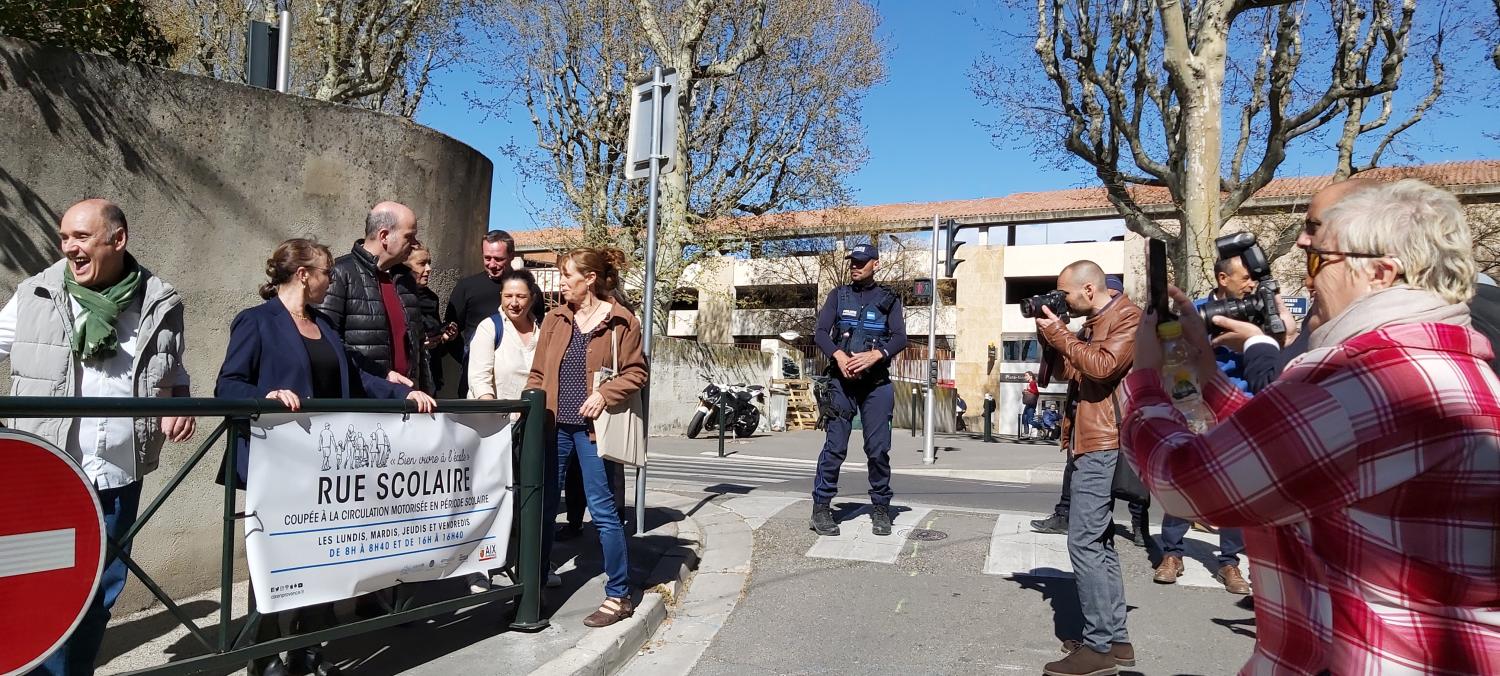 une rue scolaire à Aix-en-Provence